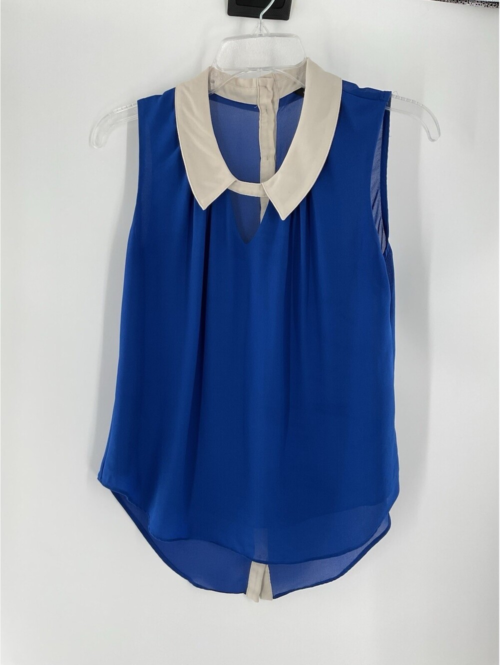 Naked Zebra Women’s Size Small Blouse Blue And Beige 114